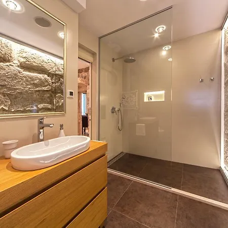 Golden Palace Appartement *